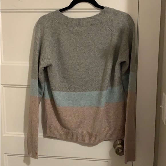 Vero Moda Sweater - Picture 3 of 3